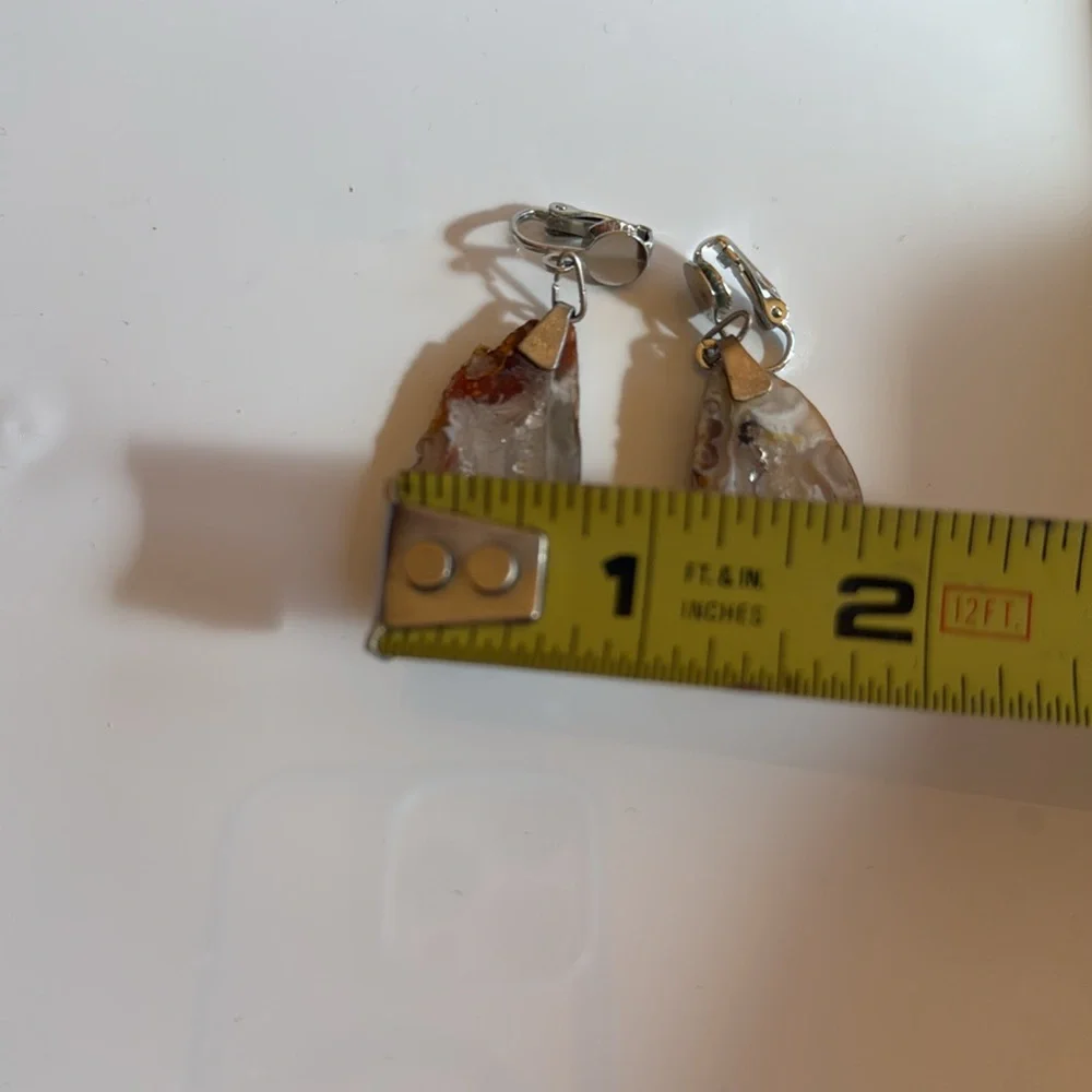 Natural sliced Geode clip-on dangle earrings - Picture 2 of 3